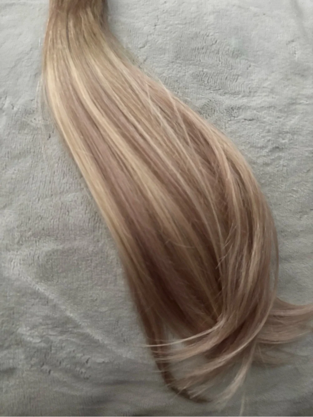 100% Human Hair Extensions - light brown to blonde highlights